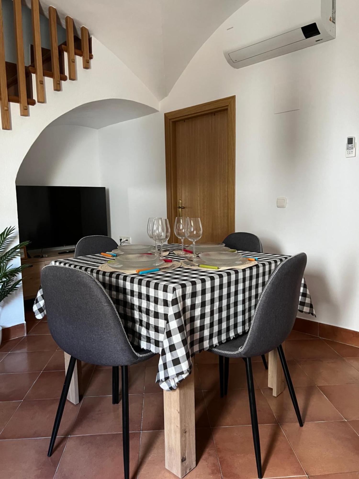 San Antonio 6 Apartment Malpartida de Caceres Luaran gambar